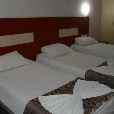 Hotel Uygulama Oteli̇ Canakkale