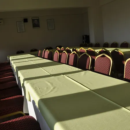 Uygulama Oteli̇ 2* Çanakkale