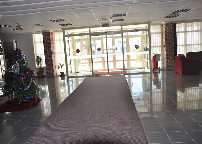 Uygulama Oteli̇ 2* チャナッカレ