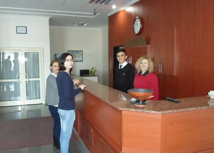 Uygulama Oteli̇ ホテル チャナッカレ