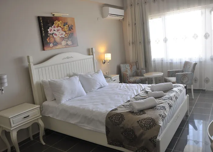 ホテル Uygulama Oteli̇ 2*