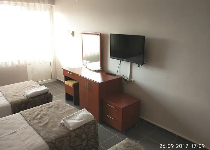 Uygulama Oteli̇ ホテル チャナッカレ