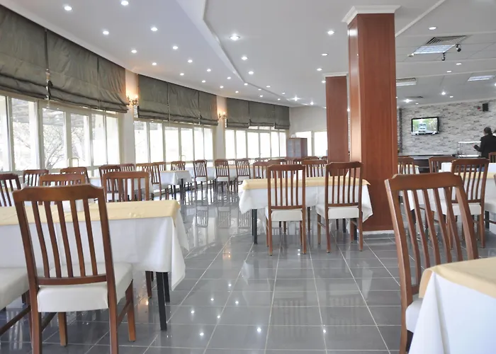 Uygulama Oteli̇ 2* チャナッカレ