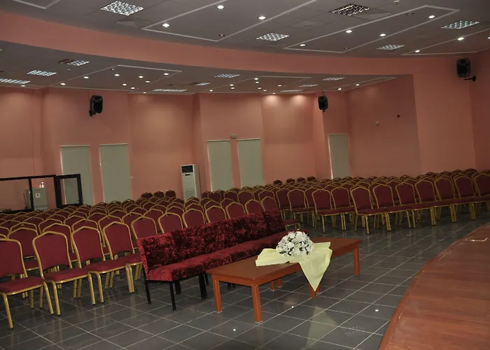 Uygulama Oteli̇ ホテル