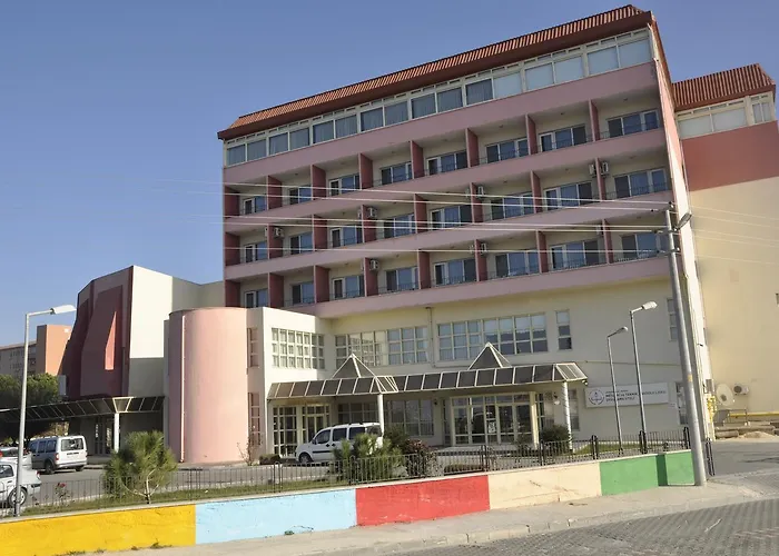 Uygulama Oteli̇ 2* チャナッカレ