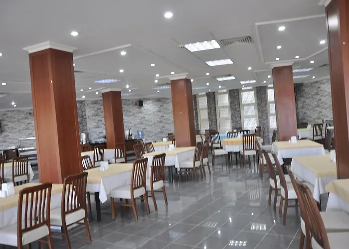 ホテル Uygulama Oteli̇ 2*